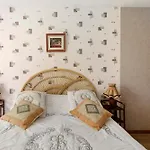 La Fermette Aubepines Guest house